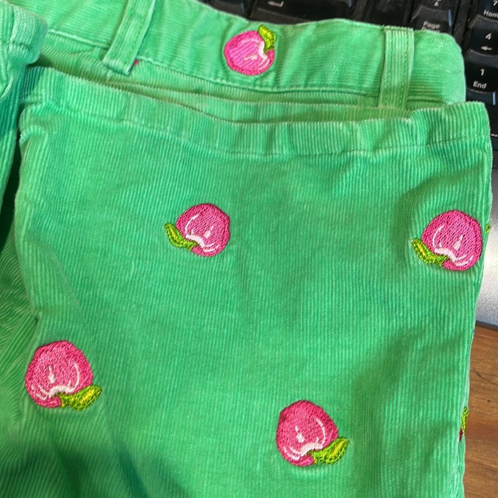 Lilly Pulitzer Girls green cords with embroidered apples size 4 - Picture 8 of 8